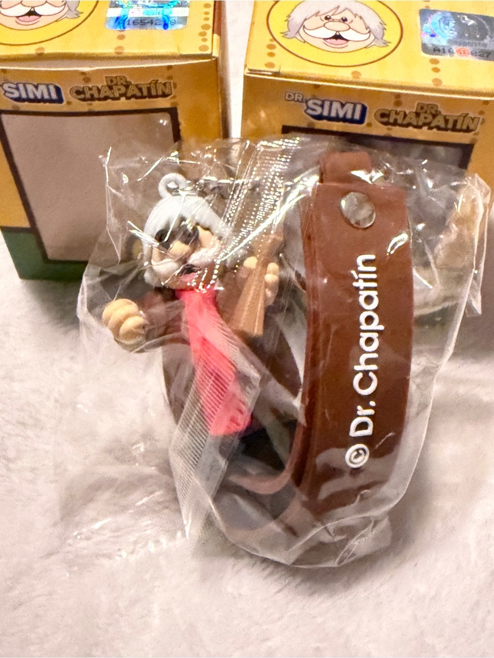 Dr Simi Keychains - Picture 5 of 9